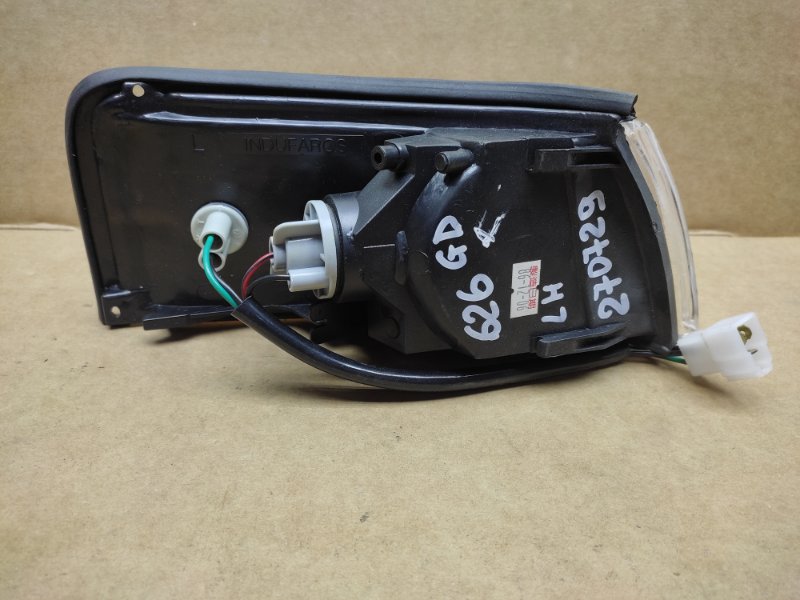 Указатель поворота левый 626 GD 87-91 Указатель поворота левый 626 GD 87-91