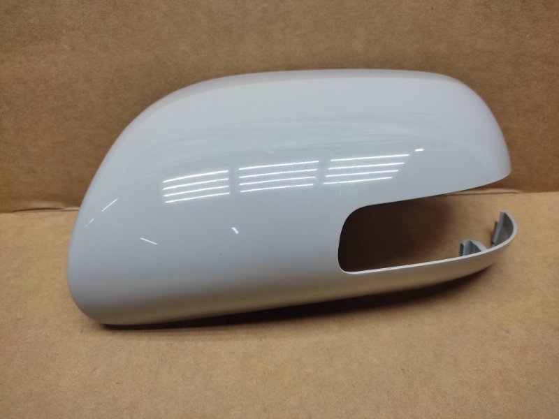 Накладка зеркала левая TOYOTA CAMRY 40 06-11 87945-06902 новая