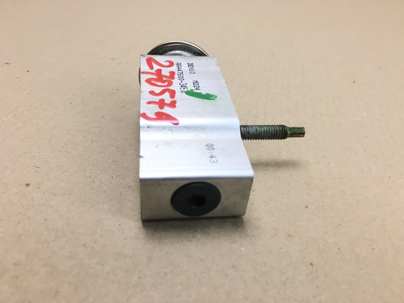 Клапан кондиционера JOURNEY 08-20 Клапан кондиционера JOURNEY 08-20