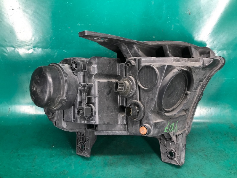 Фара левая DURANGO 11- (WD) 2014 3.6 ERB