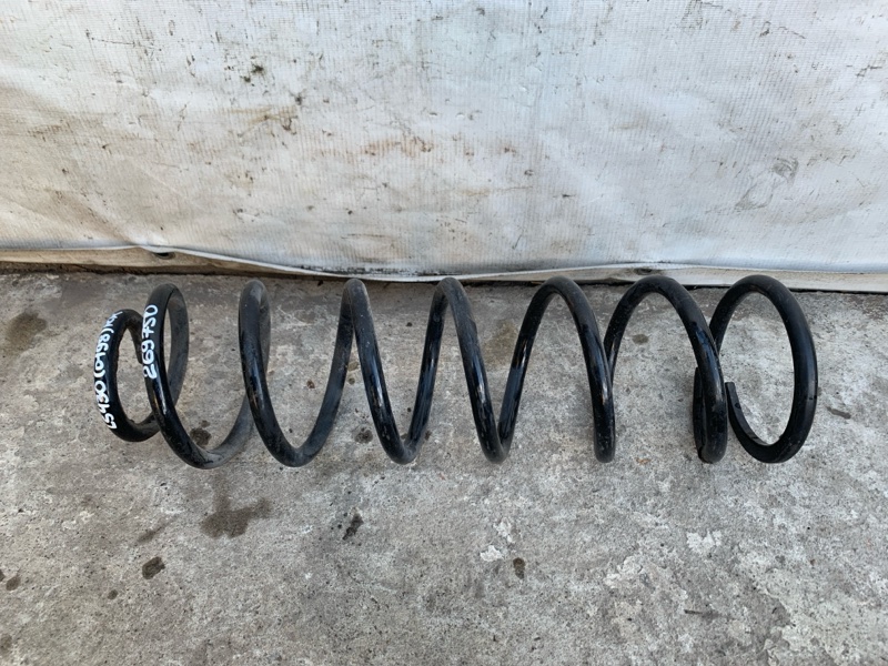 Пружина задней подвески LEXUS LS430 00-06 UCF30L 4.3 3UZFE