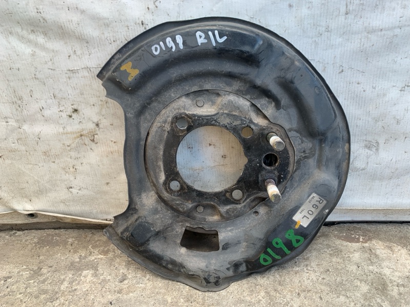 Тормозной механизм левый LS430 00-06 2004 UCF30L 4.3 3UZFE