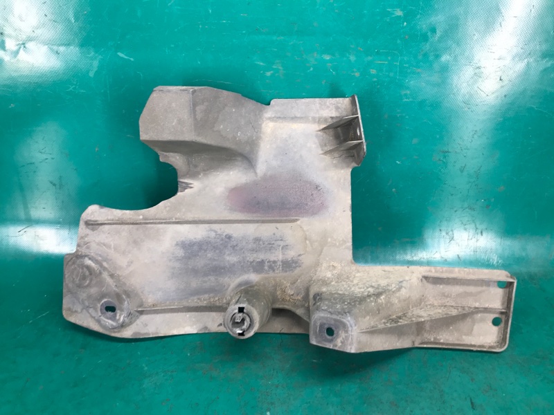 Защита днища правая 3 BK 03-08 2005 SEDAN 2.3