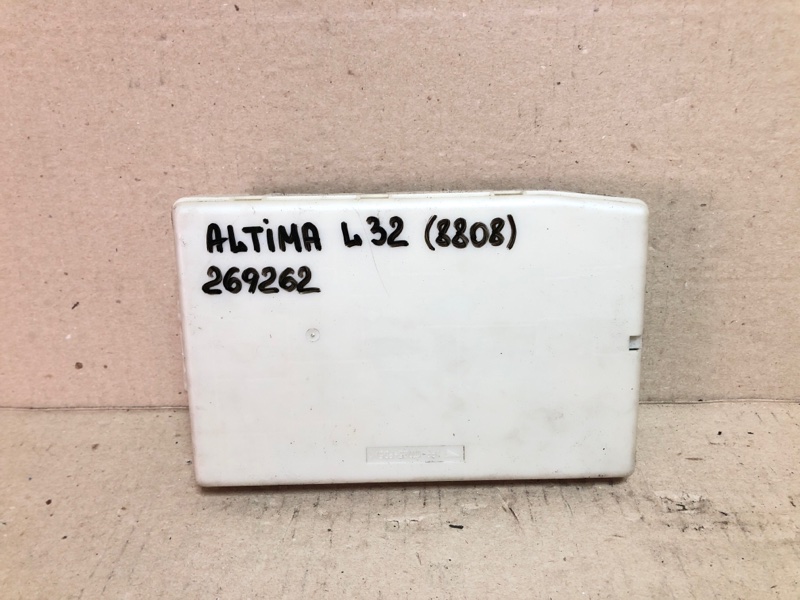 Блок предохранителей моторный отсек NISSAN ALTIMA L32 07-12 Седан 2.5 QR25DE