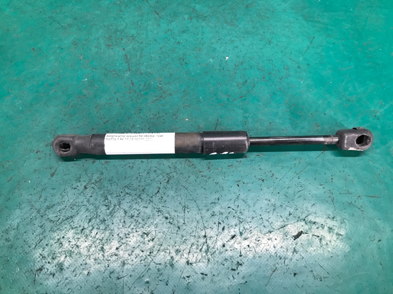 Амортизатор крышки багажника правый 3 BK 03-08 2005 SEDAN 2.3