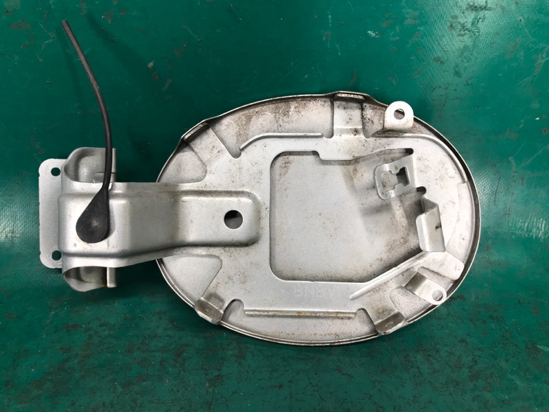 Лючок топливного бака 3 BK 03-08 2005 SEDAN 2.3