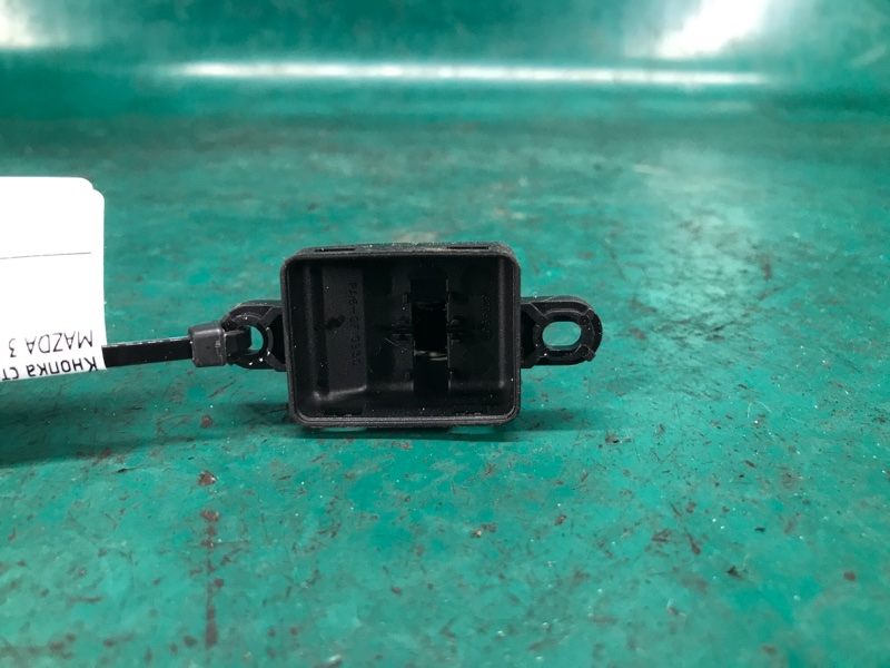 Кнопка стеклоподъемника задняя правая 3 BK 03-08 2005 SEDAN 2.3 Кнопка стеклоподъемника задняя правая 3 BK 03-08 2005 SEDAN 2.3