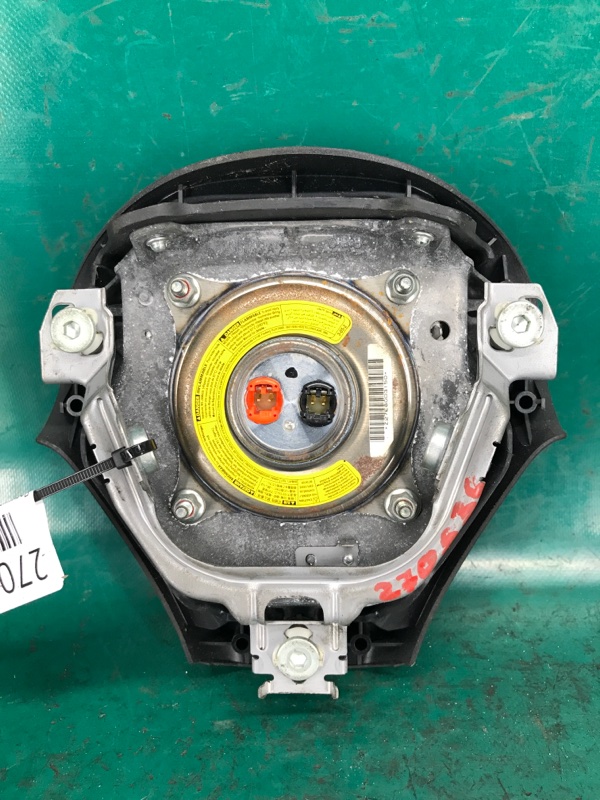 Подушка безопасности в руль SUBARU TRIBECA B10 07-13 3.6 EZ36