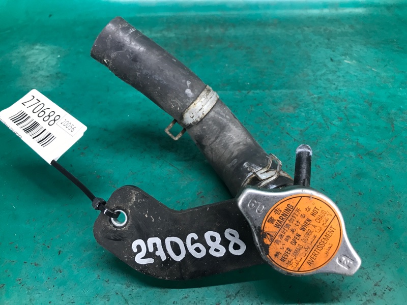 Горловина радиатора SUBARU TRIBECA B10 07-13 2008 3.6 EZ36 45152XA00A Б/У