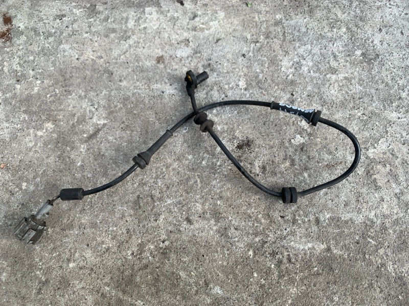 Датчик ABS передний левый NISSAN QX56 / TITAN / ARMADA 04-16 2008 VK56DE D7910-ZR00B Б/У