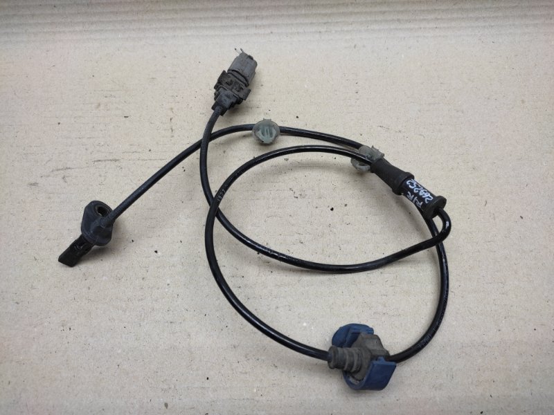Запчасть датчик abs задний правый ACURA RDX 12-19 2017 TB4 3.5 J35Z2 57470-TX5-A01 Б/У Датчик ABS задний правый ACURA RDX 12-19 2017 TB4 3.5 J35Z2 57470-TX5-A01 Б/У