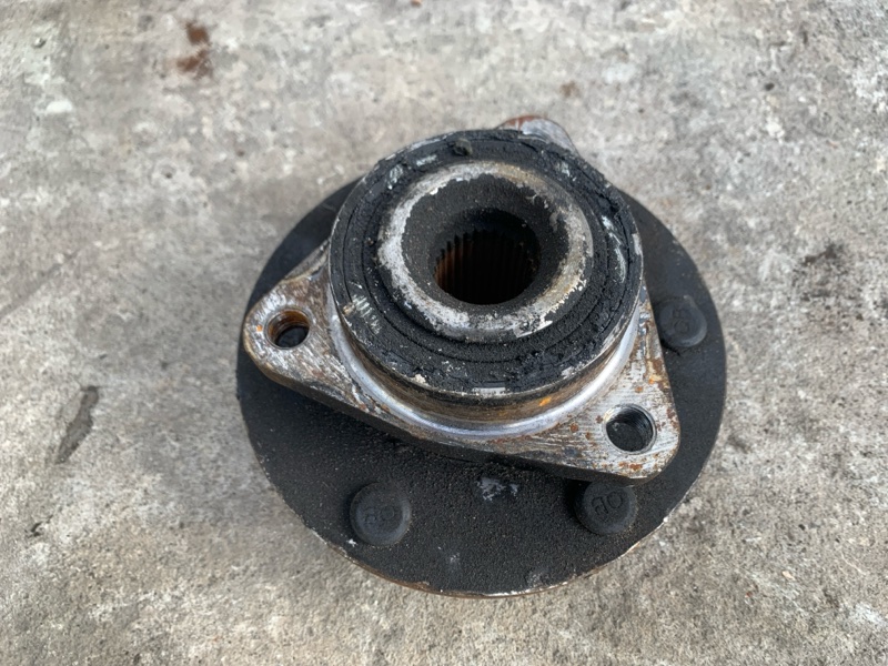 Ступица передняя NISSAN QX56 / TITAN / ARMADA 04-16 VK56DE