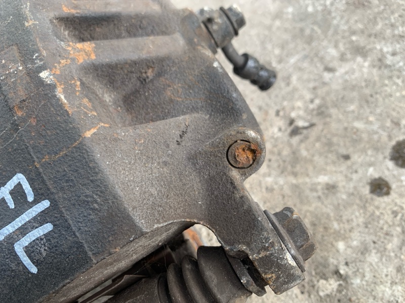 Суппорт тормозной передний правый QX56 / TITAN / ARMADA 04-16 2008 VK56DE