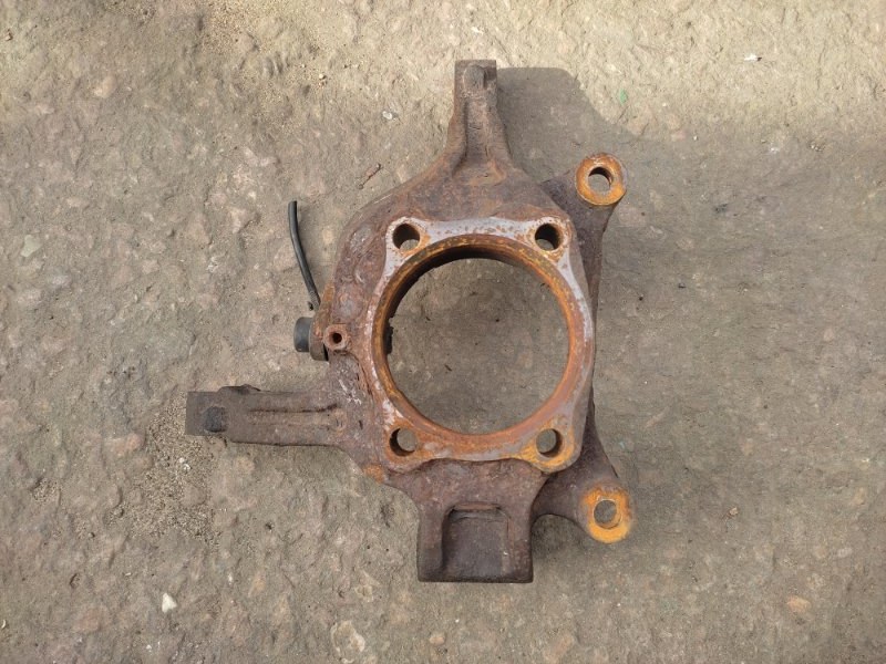 Запчасть кулак поворотный правый MITSUBISHI ECLIPSE 05-08 2008 DK 2.4 4G69 MR589570 Б/У Кулак поворотный правый MITSUBISHI ECLIPSE 05-08 2008 DK 2.4 4G69 MR589570 Б/У