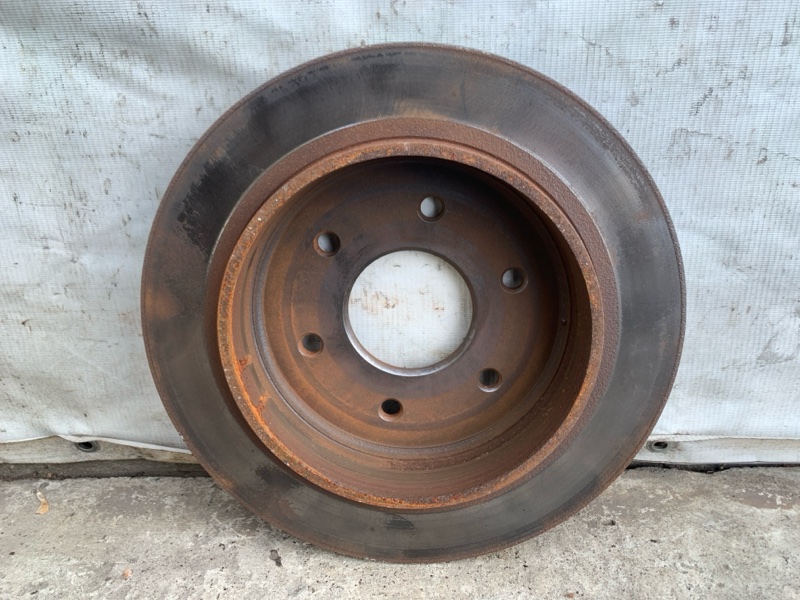 Тормозной диск задний NISSAN QX56 / TITAN / ARMADA 04-16 VK56DE