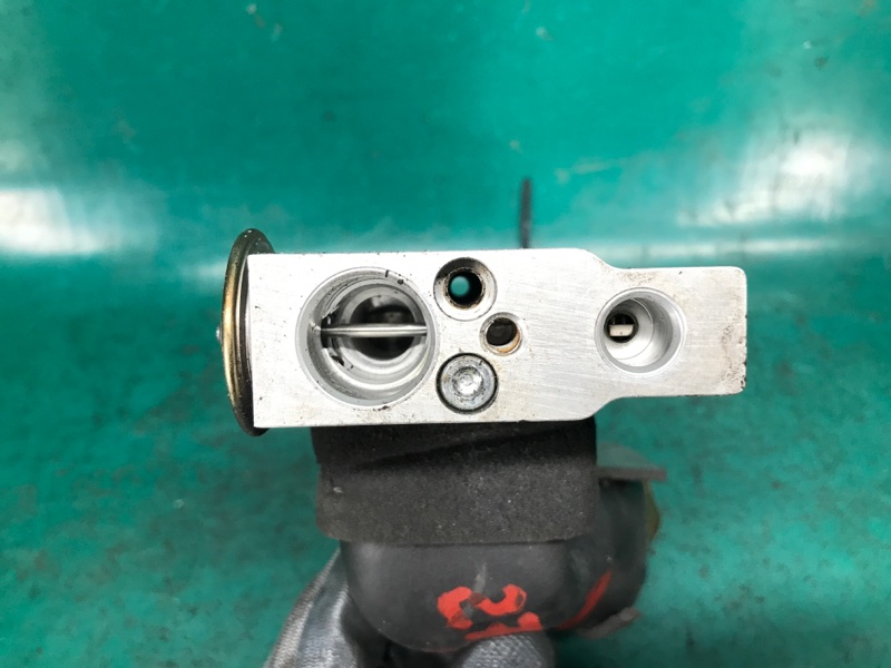 Клапан кондиционера SUBARU TRIBECA B10 07-13 2008 3.6 EZ36 73531XA02A Б/У