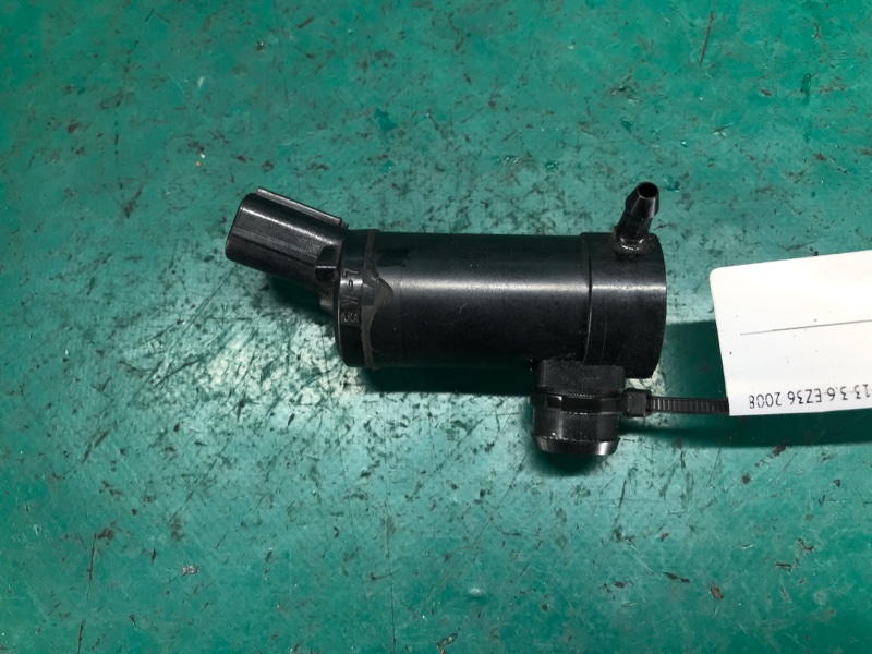 Насос омывателя стекла TRIBECA B10 07-13 2008 3.6 EZ36 Насос омывателя стекла TRIBECA B10 07-13 2008 3.6 EZ36