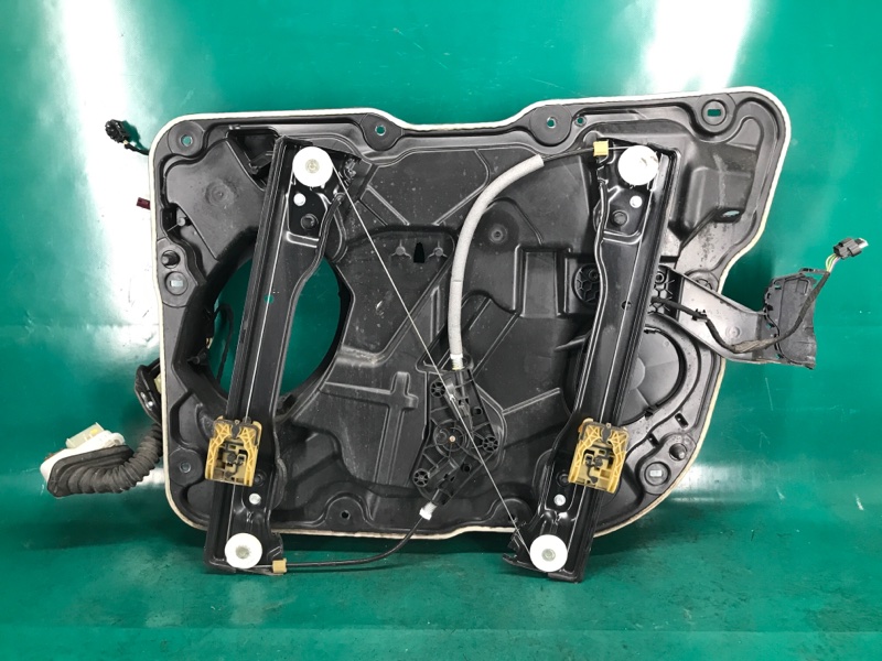 Стеклоподъемник передний левый DODGE DURANGO 11- (WD) 3.6 ERB Стеклоподъемник передний левый DODGE DURANGO 11- (WD) 3.6 ERB