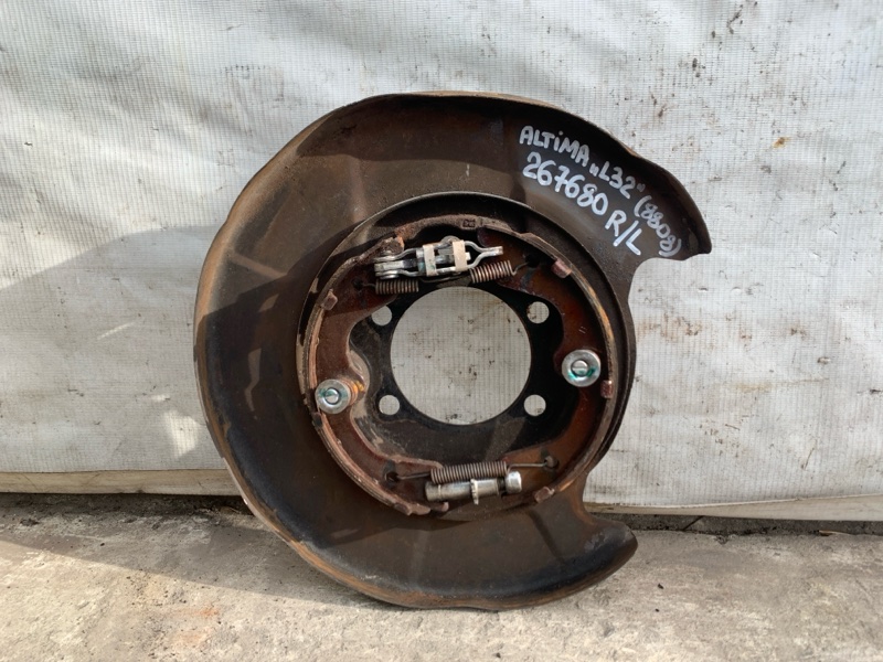 Тормозной механизм левый NISSAN ALTIMA L32 07-12 2012 Седан 2.5 QR25DE 44010-JN06A Б/У