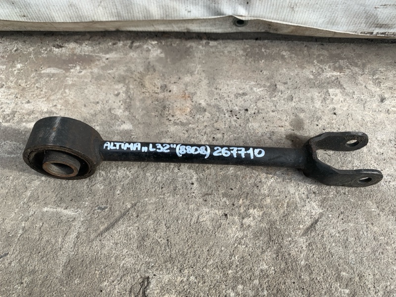 Рычаг задней подвески продольный NISSAN ALTIMA L32 07-12 2012 Седан 2.5 QR25DE 55110-ZX00B Б/У