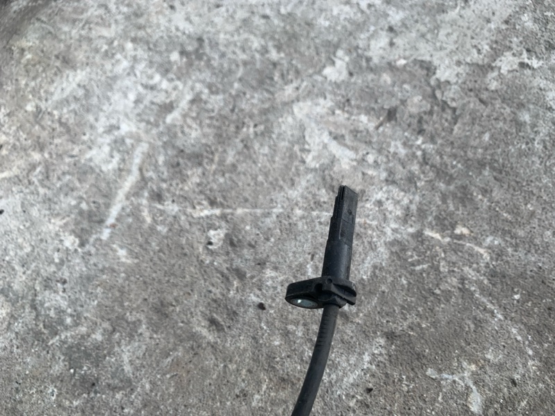 Датчик ABS задний левый NISSAN ALTIMA L32 07-12 Седан 2.5 QR25DE