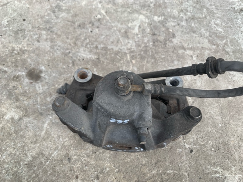 Суппорт тормозной передний левый NISSAN ALTIMA L32 07-12 Седан 2.5 QR25DE Суппорт тормозной передний левый NISSAN ALTIMA L32 07-12 Седан 2.5 QR25DE