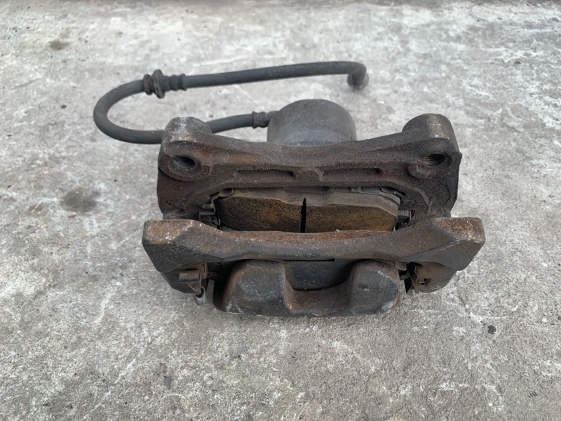 Суппорт тормозной передний левый ALTIMA L32 07-12 2012 Седан 2.5 QR25DE Суппорт тормозной передний левый ALTIMA L32 07-12 2012 Седан 2.5 QR25DE