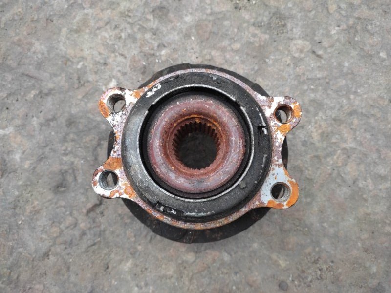 Ступица передняя MURANO Z50 02-07 2004 3.5 VQ35DE Ступица передняя MURANO Z50 02-07 2004 3.5 VQ35DE