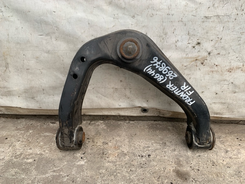 Рычаг передней подвески верхний правый NISSAN FRONTIER 04-21 2014 D40 4.0 VQ40DE 54524-EA000 Б/У