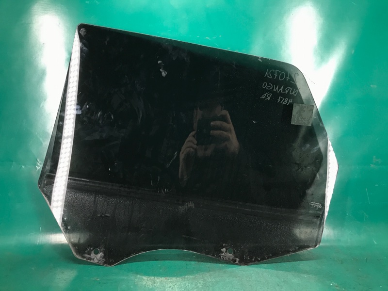 Стекло двери заднее правое DODGE DURANGO 11- (WD) 3.6 ERB Стекло двери заднее правое DODGE DURANGO 11- (WD) 3.6 ERB