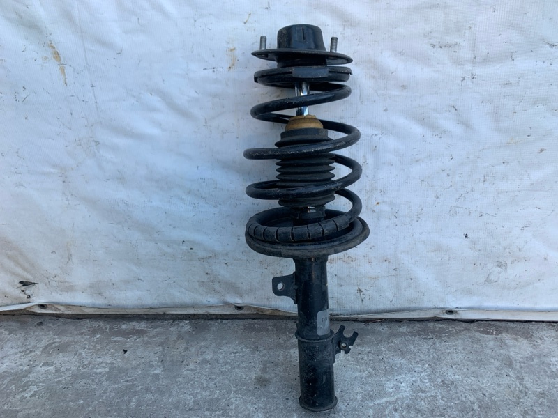 Амортизатор передний левый AVALON 99-05 2000 3.0 1MZFE