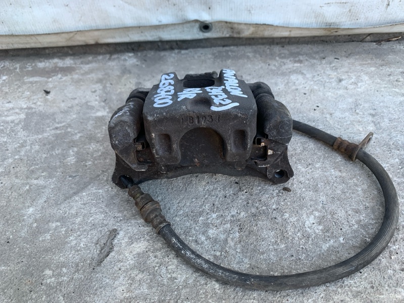 Суппорт тормозной задний правый AVALON 99-05 2000 3.0 1MZFE