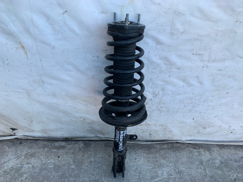 Амортизатор задний левый AVALON 99-05 2000 3.0 1MZFE