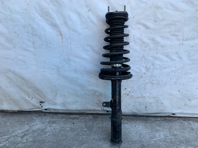 Амортизатор задний левый AVALON 99-05 2000 3.0 1MZFE