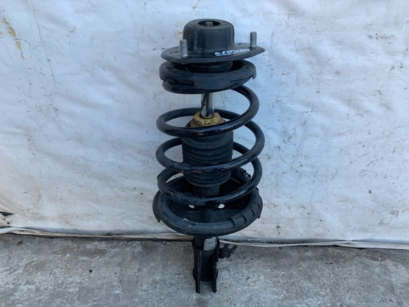 Амортизатор передний правый AVALON 99-05 2000 3.0 1MZFE