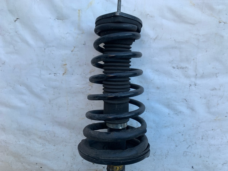 Амортизатор задний правый AVALON 99-05 2000 3.0 1MZFE