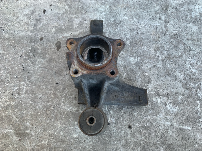 Запчасть цапфа левая TOYOTA AVALON 99-05 2000 3.0 1MZFE 42305-06020 Б/У Цапфа левая TOYOTA AVALON 99-05 2000 3.0 1MZFE 42305-06020 Б/У