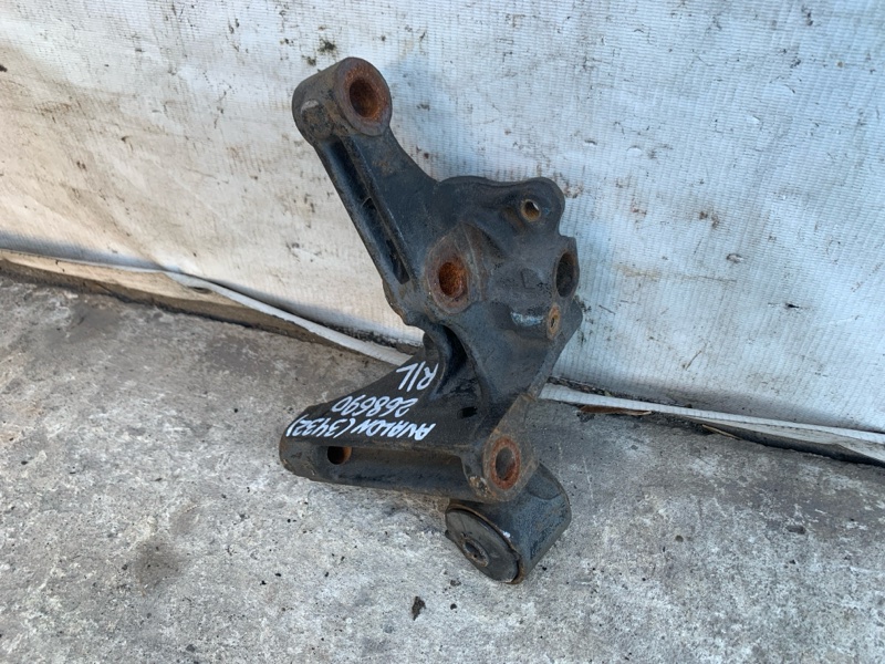 Цапфа левая AVALON 99-05 2000 3.0 1MZFE Цапфа левая AVALON 99-05 2000 3.0 1MZFE