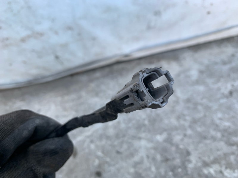 Датчик ABS передний левый AVALON 99-05 2000 3.0 1MZFE Датчик ABS передний левый AVALON 99-05 2000 3.0 1MZFE