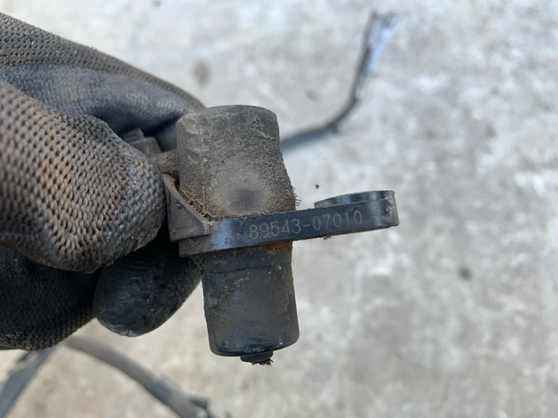 Датчик ABS передний левый AVALON 99-05 2000 3.0 1MZFE Датчик ABS передний левый AVALON 99-05 2000 3.0 1MZFE