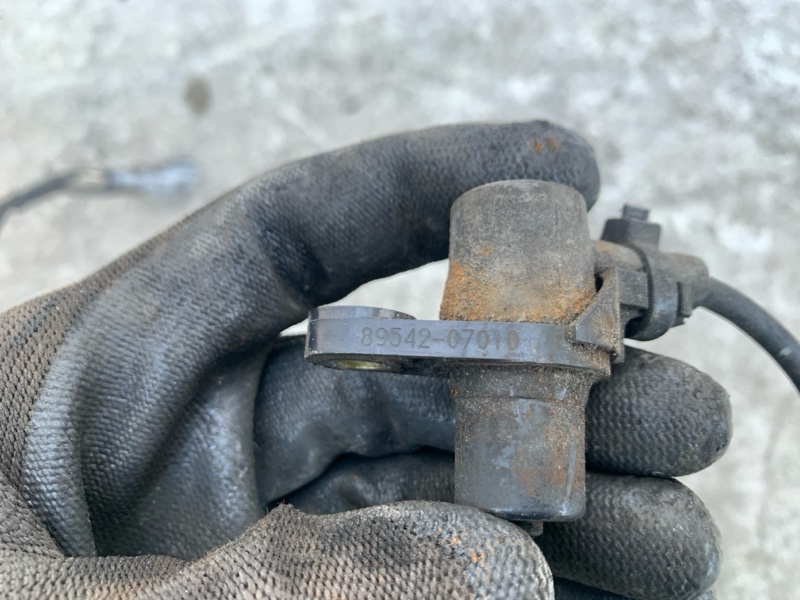 Датчик ABS передний правый AVALON 99-05 2000 3.0 1MZFE Датчик ABS передний правый AVALON 99-05 2000 3.0 1MZFE