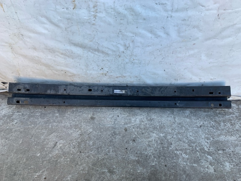 Усилитель переднего бампера TOYOTA AVALON 99-05 3.0 1MZFE Усилитель переднего бампера TOYOTA AVALON 99-05 3.0 1MZFE