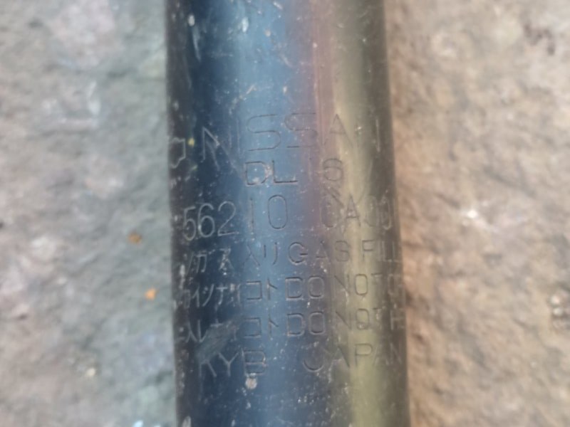 Амортизатор задний MURANO Z50 02-07 2004 3.5 VQ35DE Амортизатор задний MURANO Z50 02-07 2004 3.5 VQ35DE