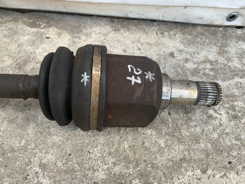 Привод передний левый ECLIPSE 05-08 2006 COUPE 2.4