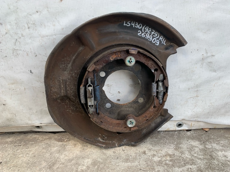 Тормозной механизм левый LEXUS LS430 00-06 2000 UCF30L 4.3 3UZFE 46504-50040 Б/У