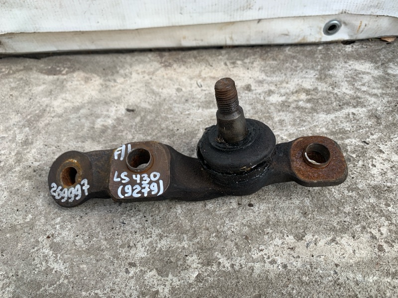 Шаровая опора передняя левая LEXUS LS430 00-06 2000 UCF30L 4.3 3UZFE 43340-59075 Б/У