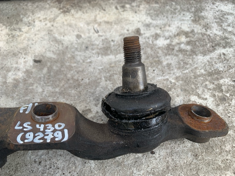 Шаровая опора передняя левая LS430 00-06 2000 UCF30L 4.3 3UZFE