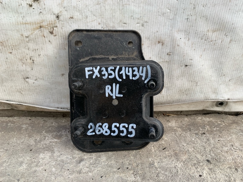 Кронштейн усилителя заднего бампера левый INFINITI FX S50 03-08 2005 3.5 VQ35DE 85211-CG000 Б/У