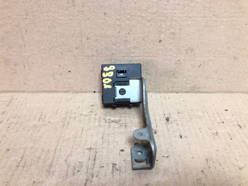 Блок управления центральным замком ALTIMA L32 07-12 2012 Седан 2.5 QR25DE