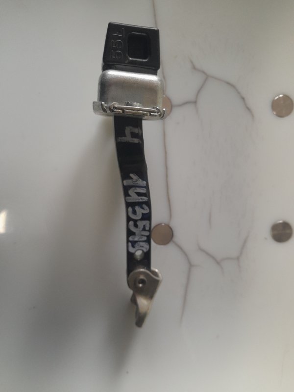 Ограничитель двери передний правый OUTLANDER XL 05-13 2007 Внедорожник 3.0 Ограничитель двери передний правый OUTLANDER XL 05-13 2007 Внедорожник 3.0